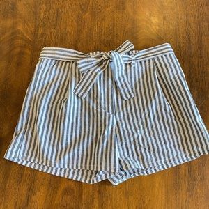 NWT Lovetree High waisted shorts - Size Large